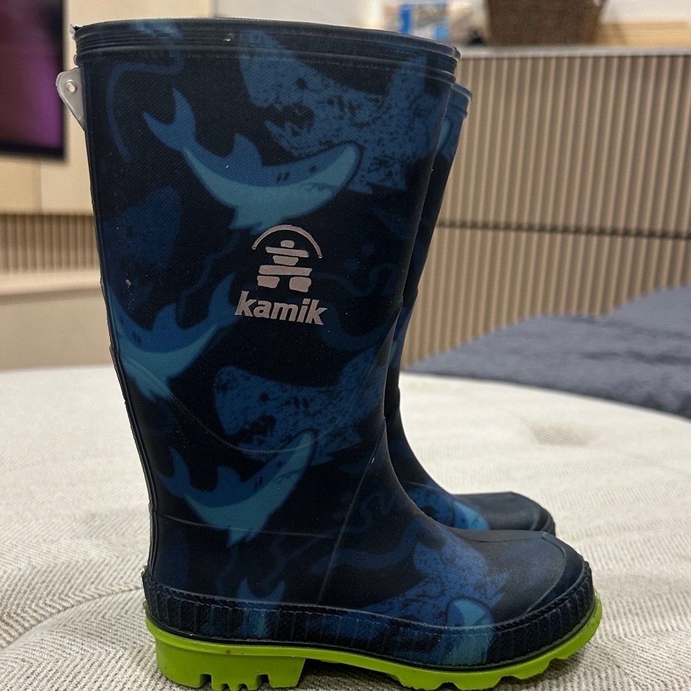 Kamik Kids shark Rain Boots